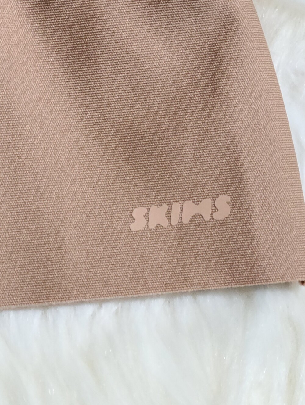 SKIMS Body Core Sculpt Underwire Mid Thigh Bodysuit Tan Sienna X-Small NEW - Picture 4 of 7